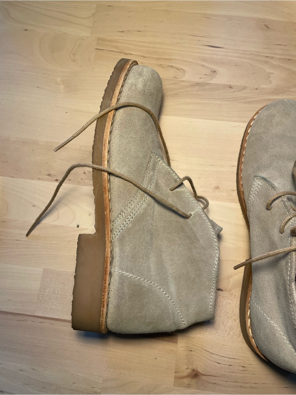 Roots Women's Suede Desert Chukka Boots - Picture 5 of 9